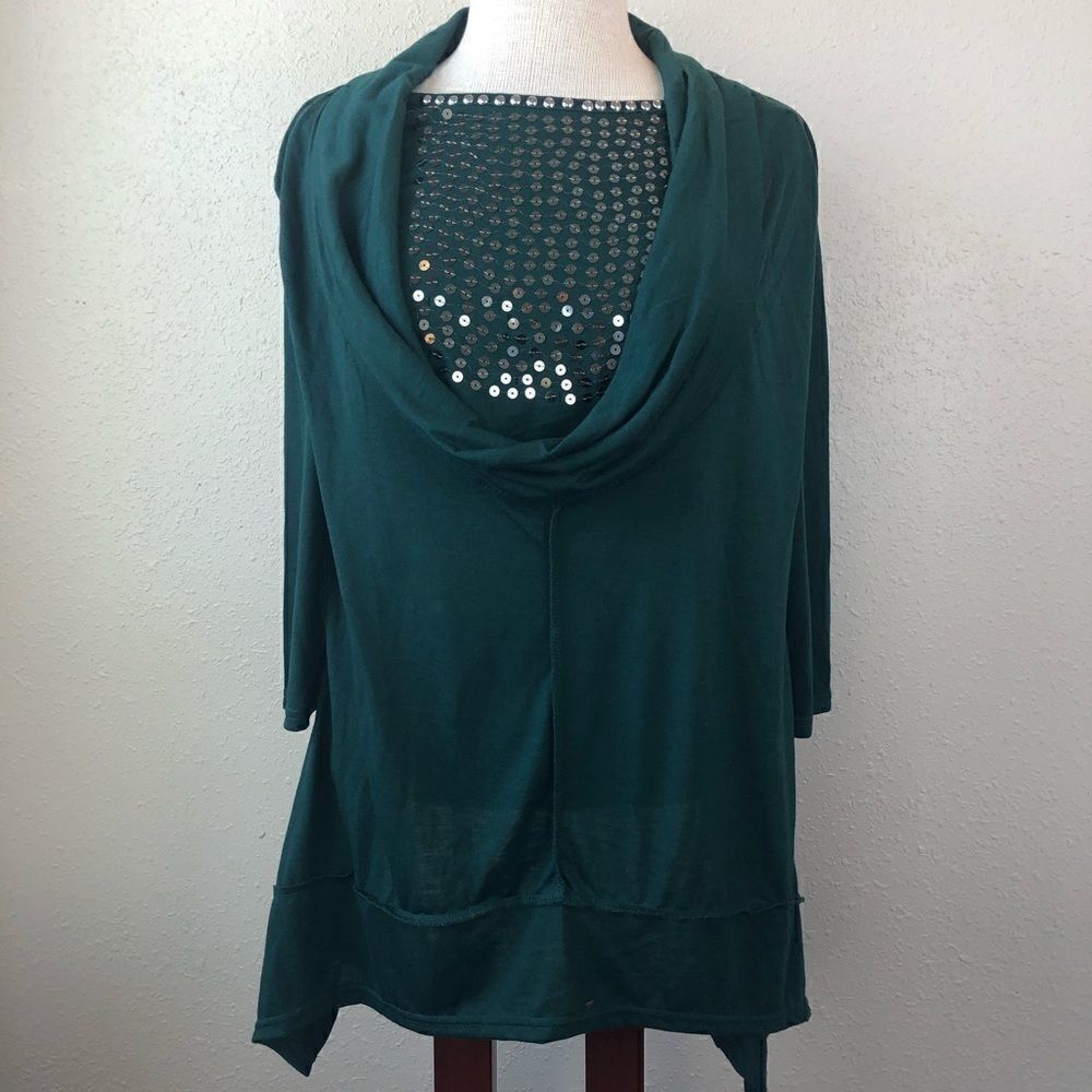 NWT Passports 3/4 Green Sequined Top Size M